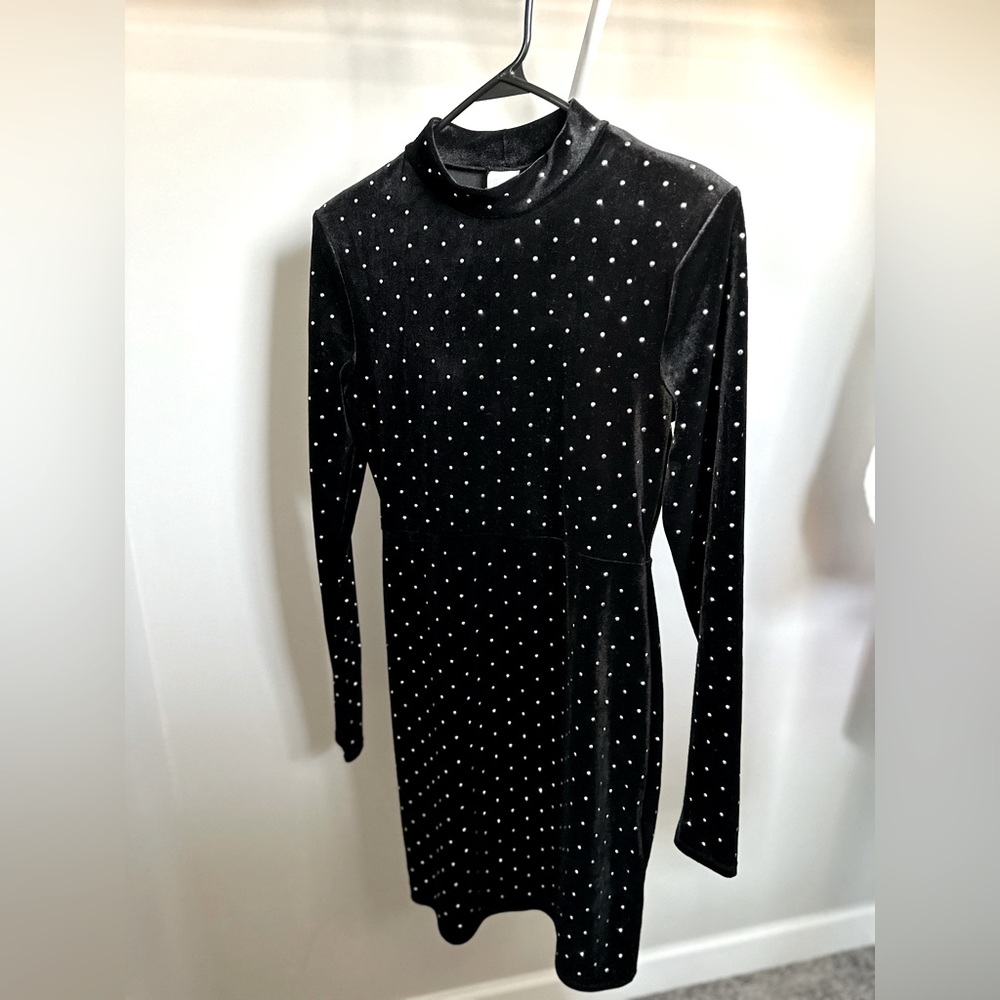 H&M Velvet Mock Neck Rhinestone Dress (size M)